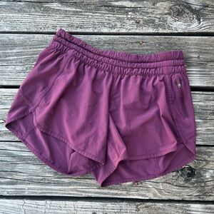 lululemon athletica Hotty Hot short